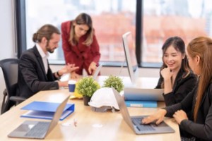 功能测试工程师面试前需要做些什么准备？