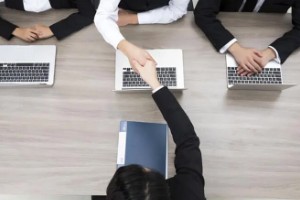 C语言经典面试题全攻略｜30道核心考点解析