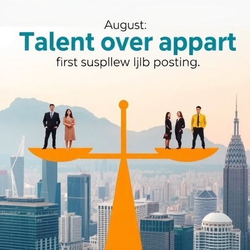 重庆职场8月数据：人才首次出现供不应求现象